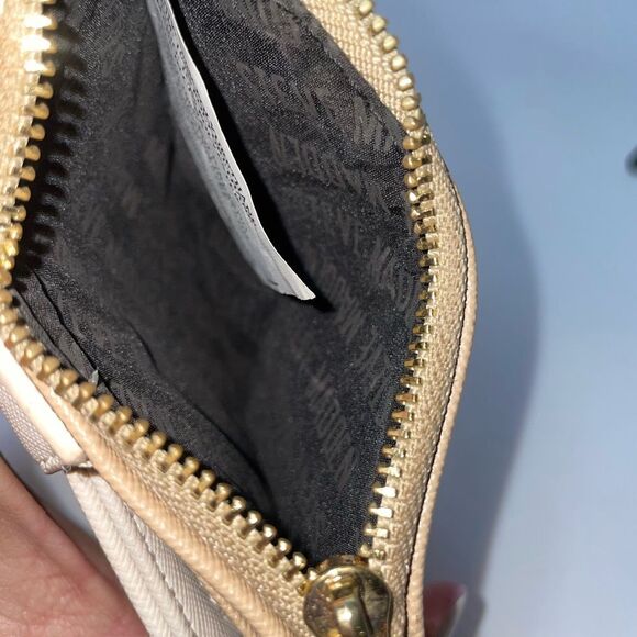 Steve Madden Bhayden Card Wallet - Picture 4 of 4